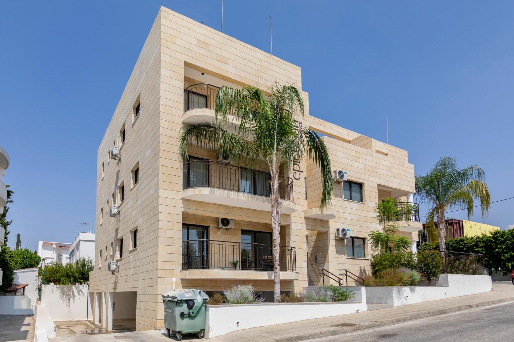 Epicurian Residence Никосия Экстерьер фото