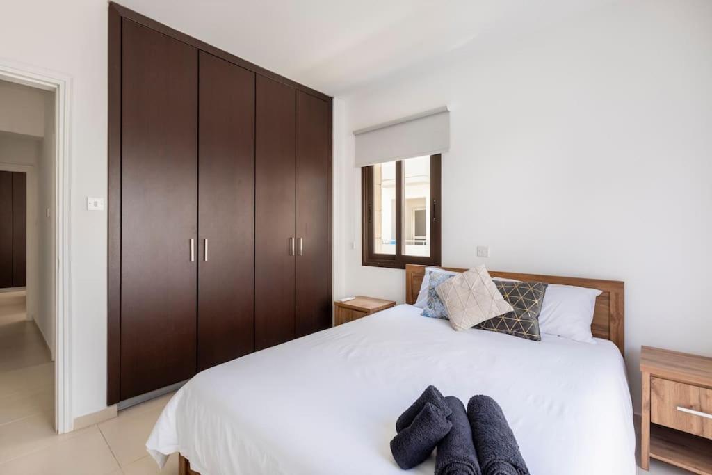 Epicurian Residence Никосия Экстерьер фото