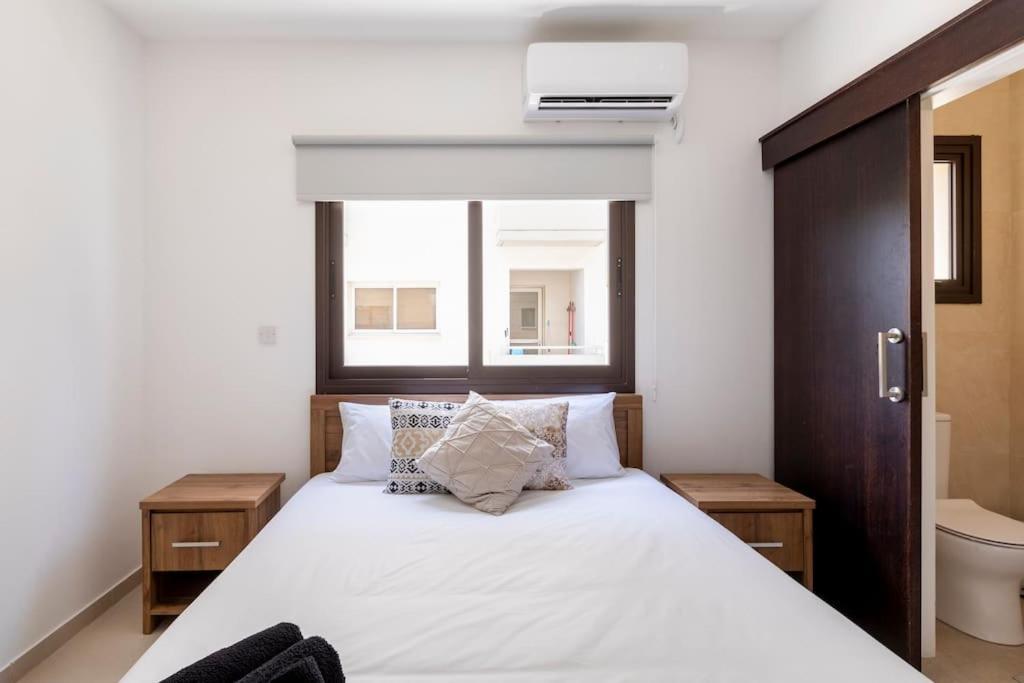Epicurian Residence Никосия Экстерьер фото