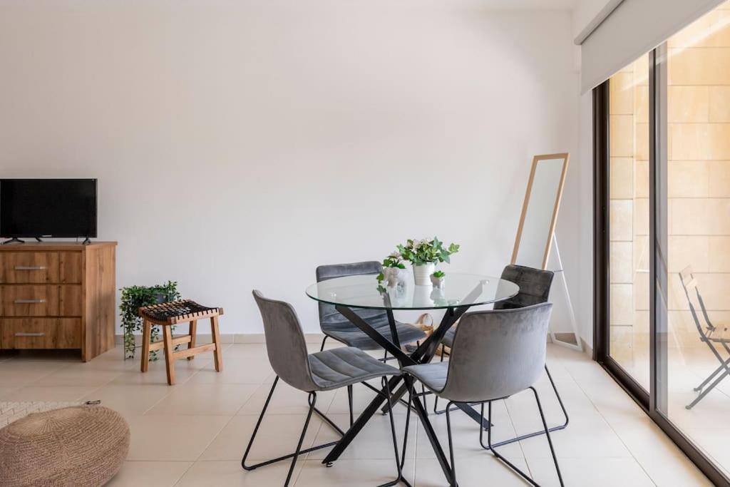 Epicurian Residence Никосия Экстерьер фото