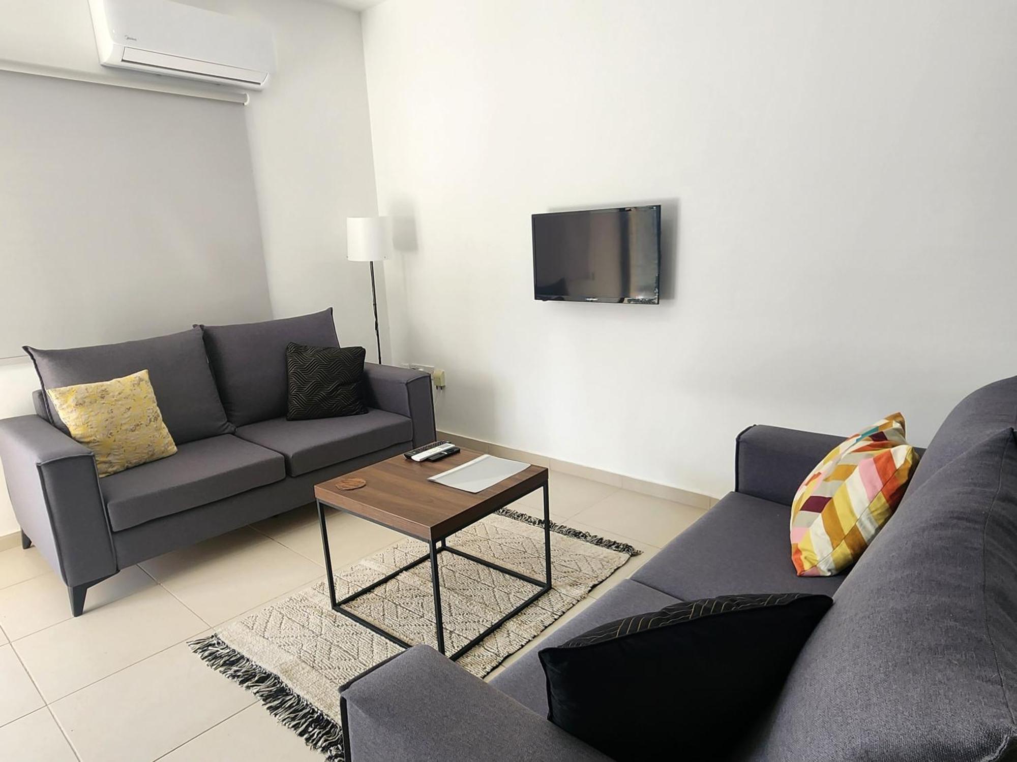 Epicurian Residence Никосия Экстерьер фото